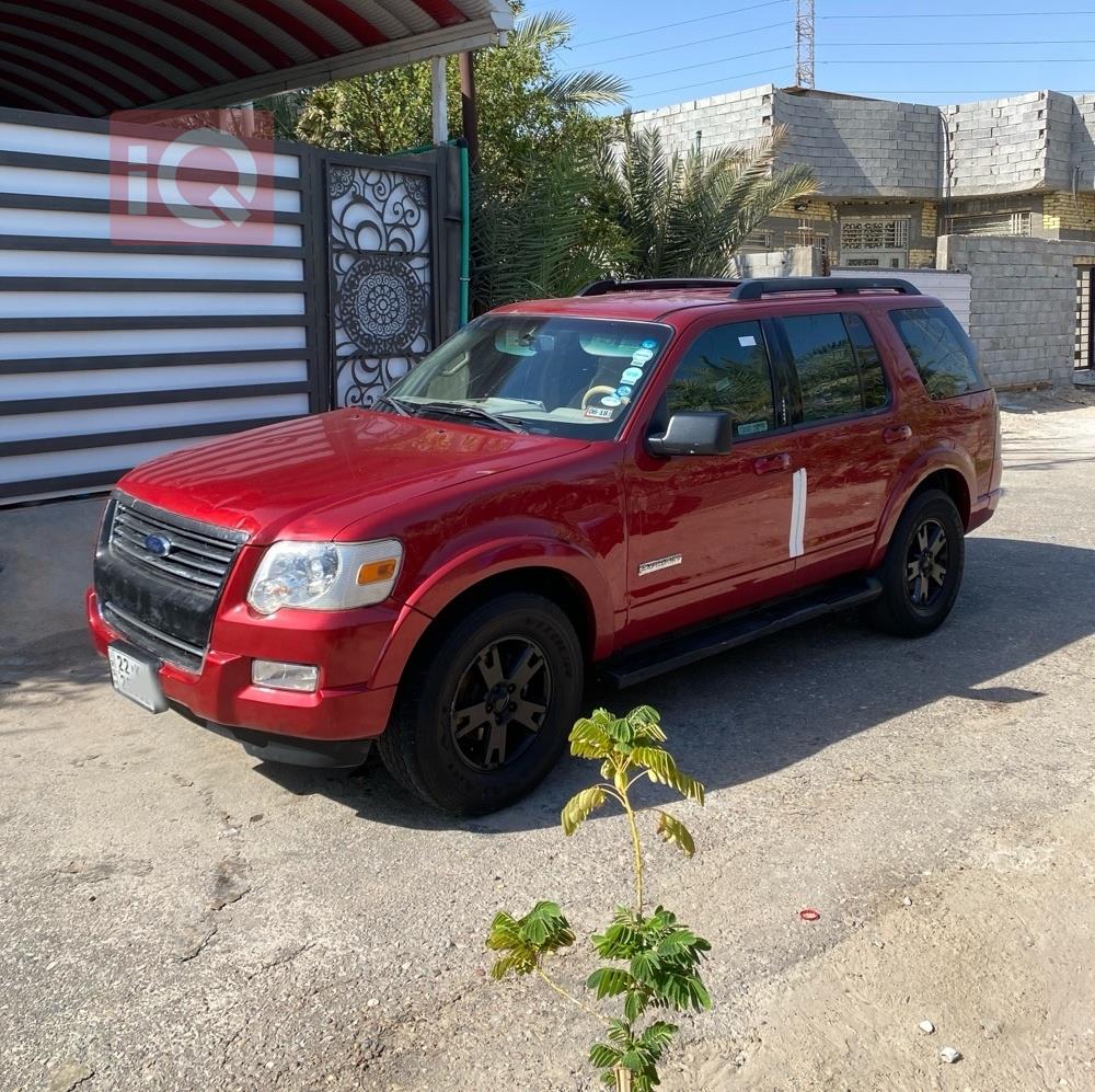 Ford Explorer